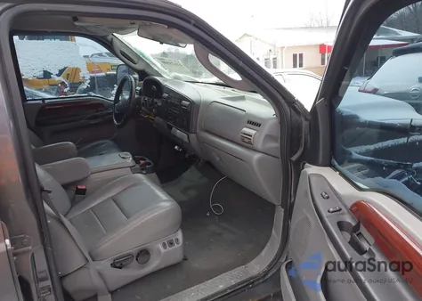 2005 Ford F-250 Lariat/Xl/Xlt из США, поврежденный, VIN 1FTSW21P05EA15266